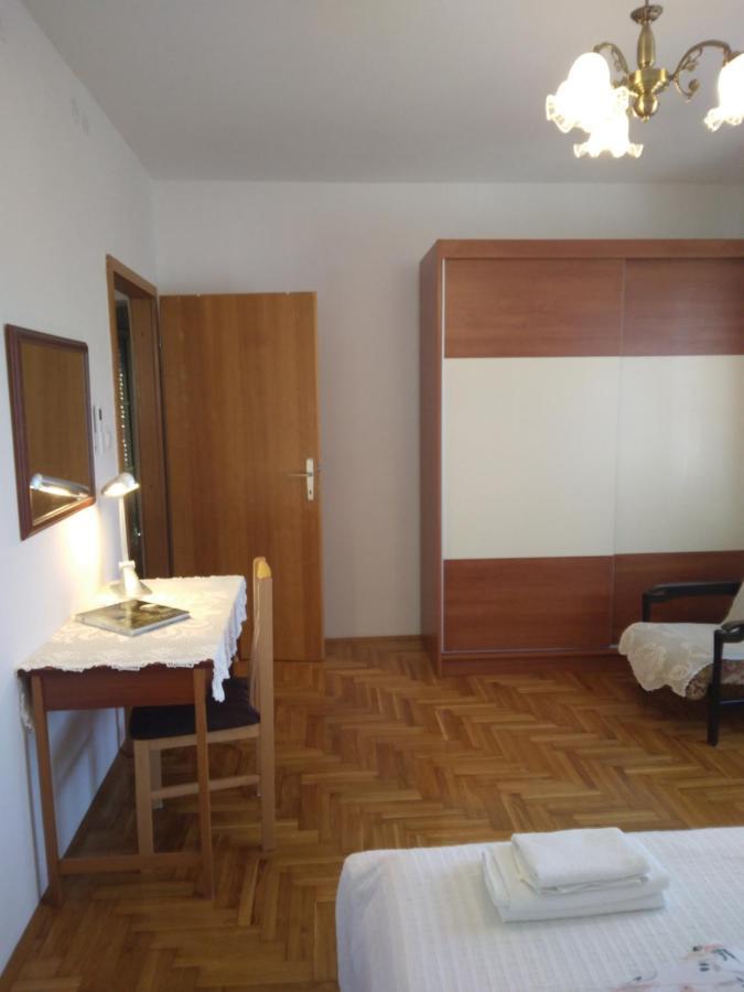 Apartment Meri Trogir Exteriör bild
