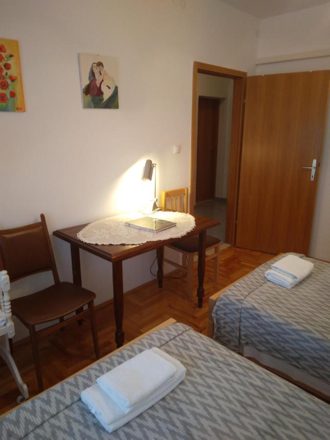 Apartment Meri Trogir Exteriör bild