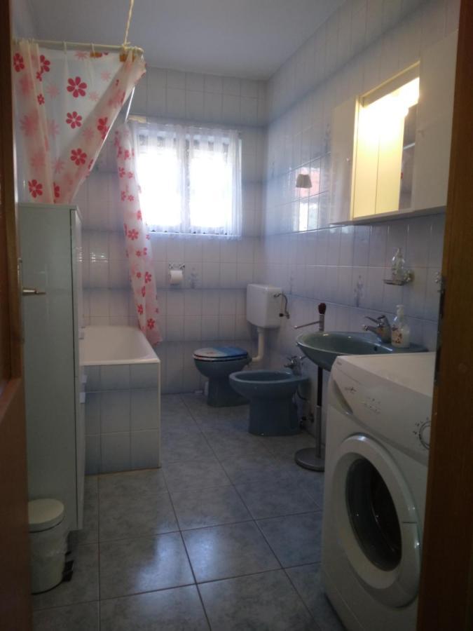 Apartment Meri Trogir Exteriör bild