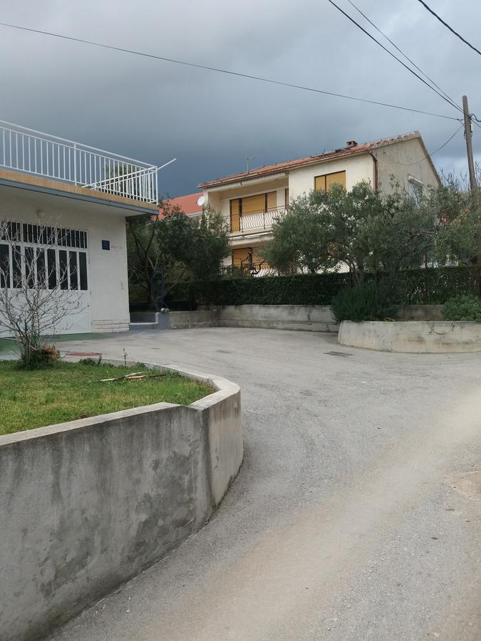 Apartment Meri Trogir Exteriör bild